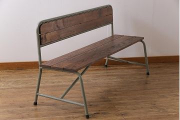 レトロ家具　リメイク家具　懐かしい面影が宿るパイプ脚のレトロなベンチ(長椅子)