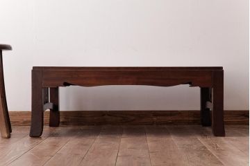 アンティーク家具　和製アンティーク　総ケヤキ材　天板一枚板　小粋なデザインが趣あふれる座卓(ローテーブル)