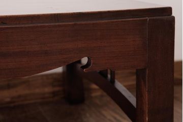 アンティーク家具　和製アンティーク　総ケヤキ材　天板一枚板　小粋なデザインが趣あふれる座卓(ローテーブル)