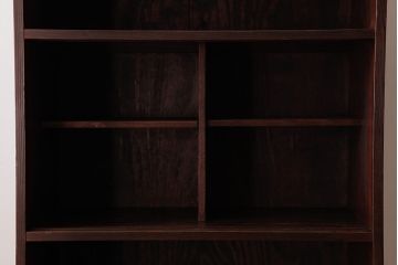 レトロ家具　昭和レトロ　古い木の質感が味わい深いガラス収納棚(食器棚)