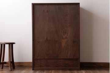 レトロ家具　昭和レトロ　古い木の質感が味わい深いガラス収納棚(食器棚)