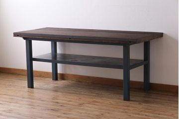 ヴィンテージ家具　ビンテージ　ジャンクさが魅力的なアイアンフレームの作業台(鉄脚テーブル)(3)