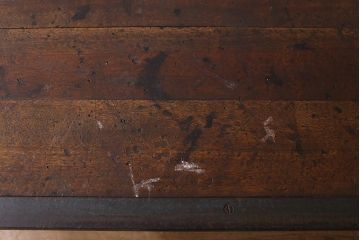 ヴィンテージ家具　ビンテージ　ジャンクさが魅力的なアイアンフレームの作業台(鉄脚テーブル)(3)