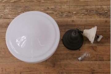 和製アンティーク　昭和レトロのおしゃれなガラスシェード照明(天井照明、吊り下げ照明)(1)