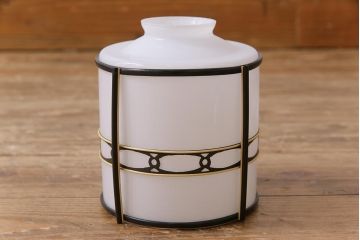 昭和レトロ　和モダンで味わい深い乳白ガラスシェード(電笠、天井照明)