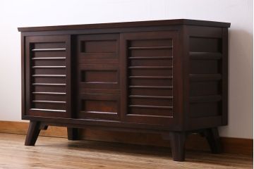 中古美品　松本民芸家具　直線のデザインが印象的なサイドボード(ローボード、収納棚、戸棚)(定価約33万円)(1)