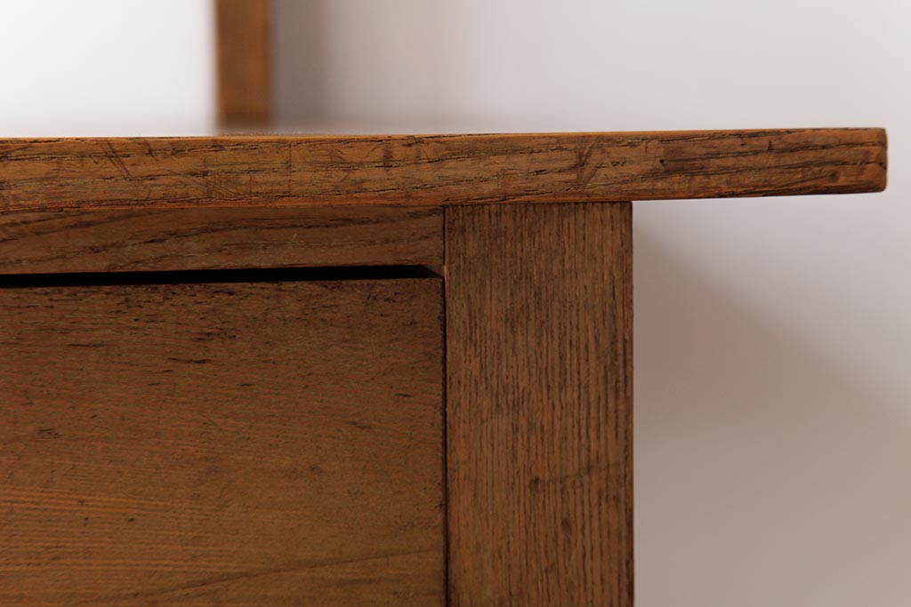 レトロ家具　昭和レトロ　さりげない個性が光るフック付きテーブル(ワークデスク、在宅ワーク、在宅用、作業台)