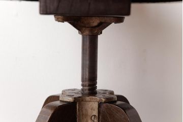 アンティーク家具　和製アンティーク　オーク材　シックな雰囲気漂う回転イス(回転椅子、チェア、ワークチェア)