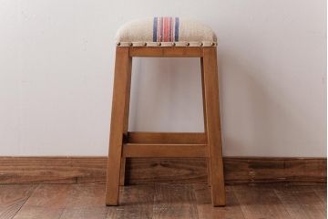 レトロ家具　昭和レトロ　赤と青のラインが可愛らしいグレインサックを利用したクッションスツール(椅子、チェア)