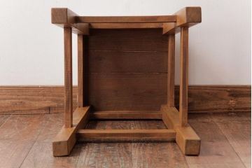 レトロ家具　昭和レトロ　赤と青のラインが可愛らしいグレインサックを利用したクッションスツール(椅子、チェア)