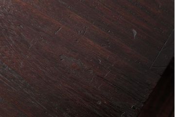 アンティーク家具　和製アンティーク　総桐材　味わい深い佇まいの閂(かんぬき、桐箪笥、桐たんす)付き小箪笥(時代箪笥、小引き出し、桐箪笥、桐たんす)