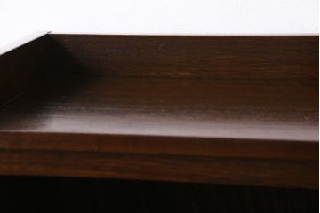 アンティーク家具　和製アンティーク　ナラ材　大正ロマンの雰囲気漂うシックなオープンラック(収納棚、飾り棚、本棚)