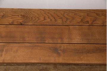 レトロ家具　リメイク家具　アンティークホワイト　懐かしい面影が宿るパイプ脚のレトロなベンチ(長椅子)