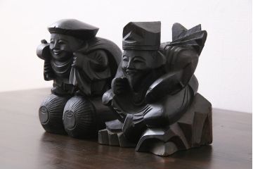 アンティーク雑貨　和製アンティーク　明治大正期　古い木の味わいが魅力の大黒天・恵比寿天の置物(木彫り)