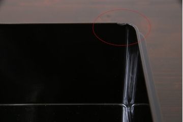 アンティーク雑貨　和製アンティーク　沈金蒔絵　凛々しい図柄が目を引く手許箱(小物入れ、文箱、硯箱)