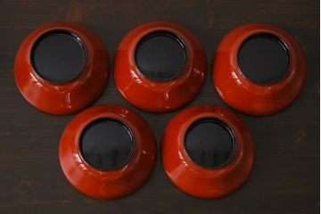 古民具・骨董　明治大正期　蒔絵　鷹と松　朱塗りのお椀5客セット(木製漆器)