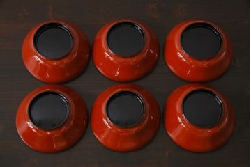 古民具・骨董　明治大正期　蒔絵　鷹と松　朱塗りのお椀6客セット(木製漆器)(3)