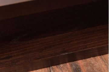 アンティーク家具　和製アンティーク　栃の木・ケヤキ材　力強い杢目が目を引く置き床(ローボード、飾り台)