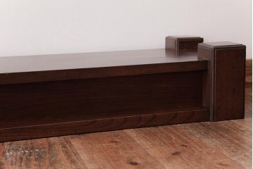 アンティーク家具　和製アンティーク　栃の木・ケヤキ材　力強い杢目が目を引く置き床(ローボード、飾り台)