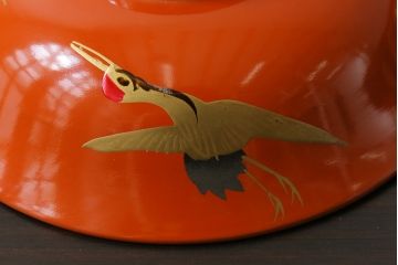 和製アンティーク　松に鶴の図　華やかで縁起の良い柄の木製お椀(漆器、和食器)4客セット