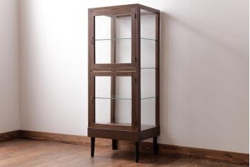 アンティーク家具　和製アンティーク　4面ガラス　上下分かれた扉の縦型ガラスケース(ショーケース、飾り棚、陳列棚)