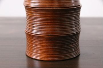 アンティーク雑貨　大正昭和初期　木製漆器　竹をモチーフにした徳利袴3客セット(小物入れ)