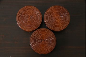 アンティーク雑貨　大正昭和初期　木製漆器　竹をモチーフにした徳利袴3客セット(小物入れ)
