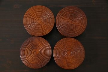 アンティーク雑貨　大正昭和初期　木製漆器　竹をモチーフにした徳利袴4客セット(小物入れ)