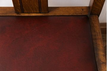 アンティーク家具　イギリスアンティーク　ボビンレッグ　優雅さと格好良さが織り交ざるオーク材製ダイニングチェア(椅子)(2)