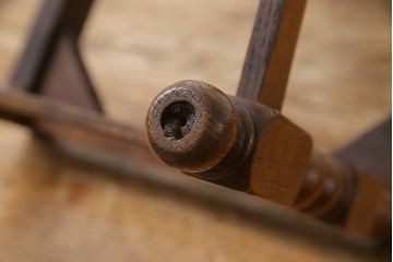 アンティーク家具　イギリスアンティーク　ボビンレッグ　優雅さと格好良さが織り交ざるオーク材製ダイニングチェア(椅子)(2)