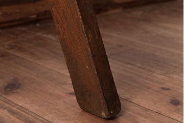 アンティーク雑貨　昭和レトロ　ナラ材　古い木の質感が味わい深いラダー(梯子、はしご)(1)