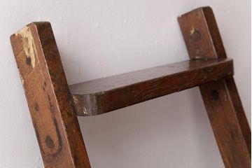 アンティーク雑貨　昭和レトロ　ナラ材　古い木の質感が味わい深いラダー(梯子、はしご)(2)