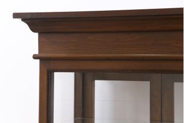 アンティーク家具　和製アンティーク　樺材　大正ロマン香る縦型ガラスケース(ショーケース、キャビネット、収納棚)