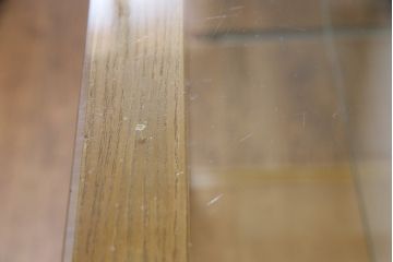 レトロ家具　昭和レトロ　ナラ材　ナチュラルテイストに馴染む明るい色味のガラスケース(ショーケース、飾り棚、陳列棚)