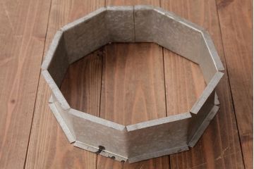 アンティーク雑貨　和製アンティーク　総黒柿無垢材　高級品　独特の杢目が存在感を放つ火鉢