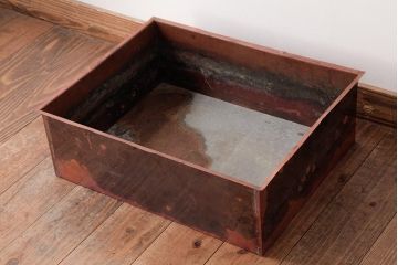 アンティーク雑貨　和製アンティーク　総黒柿無垢材　高級品　独特の杢目が存在感を放つ火鉢