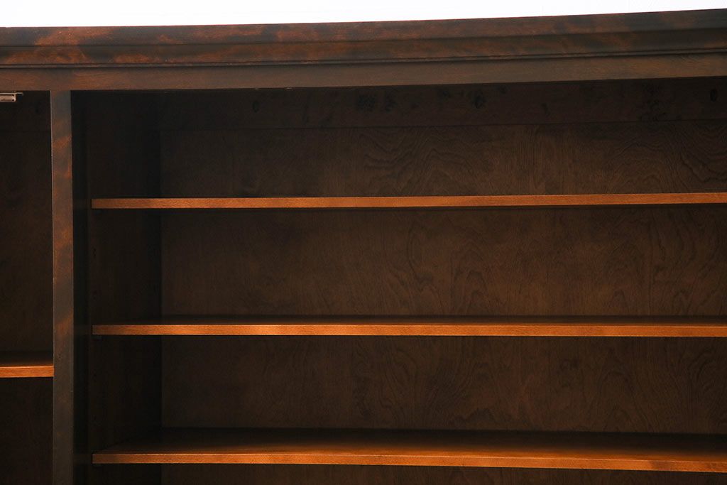 中古　北海道民芸家具　OM175　シックなデザインの玄関棚(サイドボード、下駄箱、戸棚)(定価約27万円)