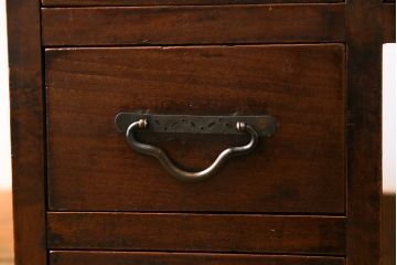 アンティーク家具　和製アンティーク　カバ材　柔らかな木肌が上品な両袖文机(作業台、両袖机)