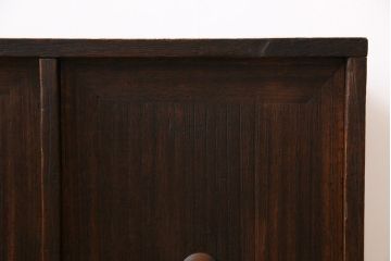 アンティーク家具　古民具・骨董　大正期　総桐材　倹飩(けんどん)式扉　味わい深いアンティークの収納棚(書棚)