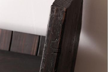 アンティーク家具　和製アンティーク　松材　明治期の階段をリメイクした飾り棚(陳列棚、ディスプレイラック)