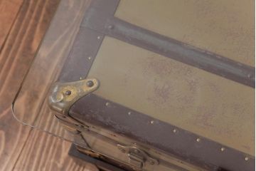 アンティーク雑貨　和製アンティーク　リメイク家具　お洒落な雰囲気醸し出すトランクテーブル(センターテーブル、ローテーブル)