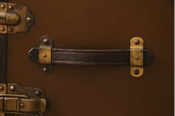 アンティーク雑貨　和製アンティーク　ビンテージスタイルにおすすめな珍しいトランクチェスト(ローチェスト)