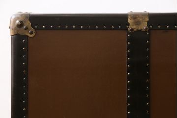 アンティーク雑貨　和製アンティーク　ビンテージスタイルにおすすめな珍しいトランクチェスト(ローチェスト)
