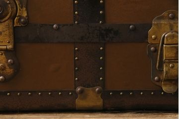 アンティーク雑貨　和製アンティーク　ビンテージスタイルにおすすめな珍しいトランクチェスト(ローチェスト)