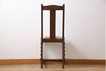 アンティーク家具　イギリスアンティーク　ツイストレッグ　ゴブラン織り　優雅な佇まいのオーク材製ダイニングチェア(椅子)