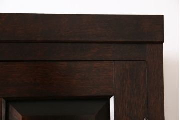 中古美品　松本民芸家具　シックな佇まいが魅力的なワードローブ(チェスト、衣装箪笥)(定価約47万円)