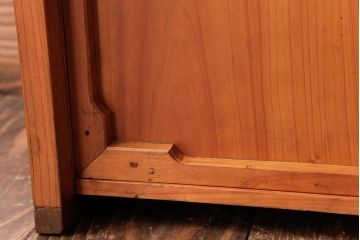 アンティーク雑貨　古民具　ヒノキ材　あたたかな木味のスライド式の扉付き木箱(収納箱)