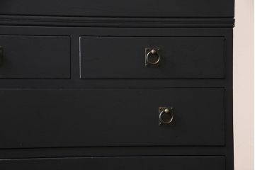 和製アンティーク　ペイント家具　幅狭　シックな雰囲気がお洒落なチェスト(重ね箪笥、収納棚、引き出し)