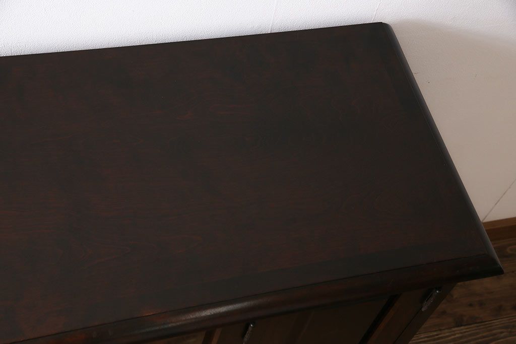 中古　北海道民芸家具　#138　落ち着いた色味のサイドボード(収納棚、戸棚)(1)
