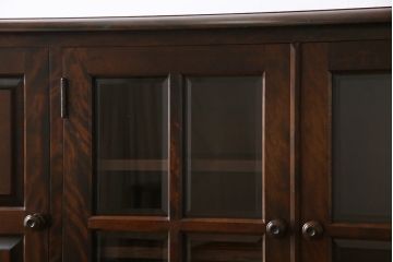 中古　北海道民芸家具　#138　落ち着いた色味のサイドボード(収納棚、戸棚)(1)